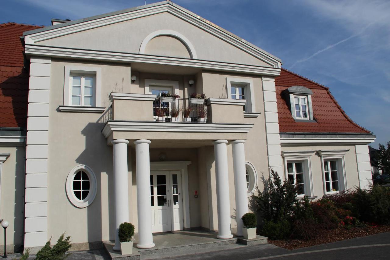 Eco Nieborow Hotel Exterior photo
