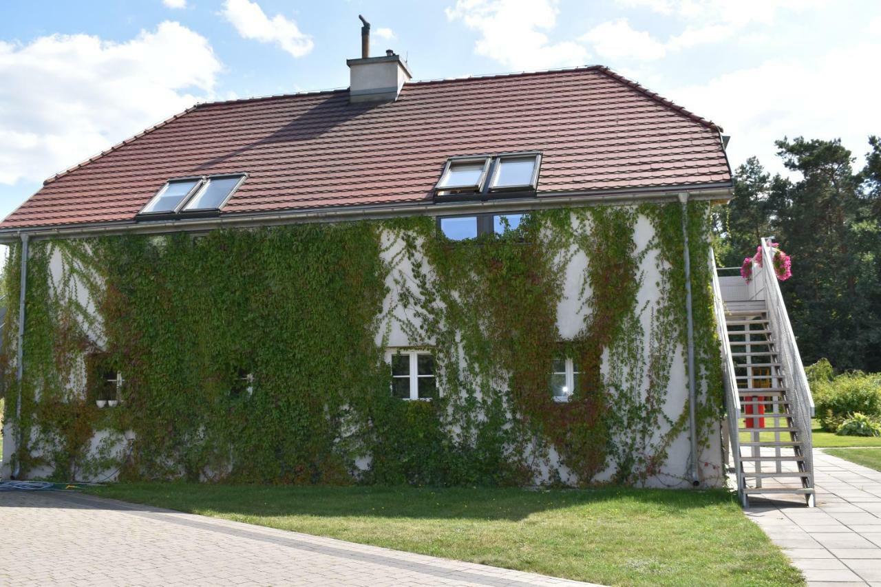 Eco Nieborow Hotel Exterior photo