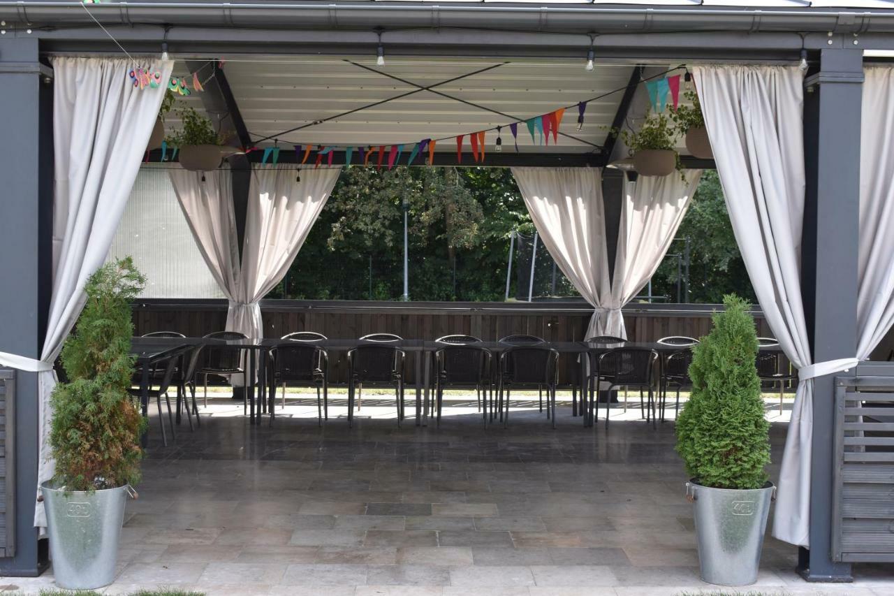 Eco Nieborow Hotel Exterior photo